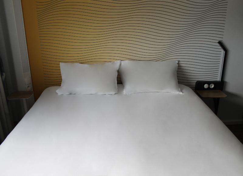 B&B Hotel Lille Centre Grand Palais Екстер'єр фото
