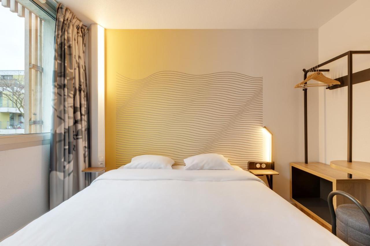 B&B Hotel Lille Centre Grand Palais Екстер'єр фото